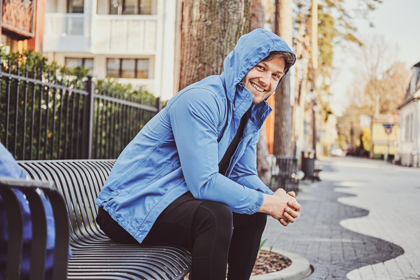 Balancing Work and Life: Practical Tips for Busy Professionals